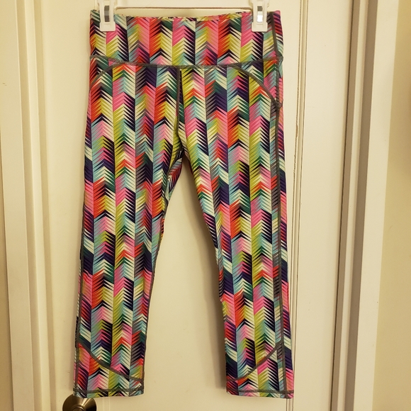 Fabletics Lima Printed Powerhold Capri - Picture 3 of 5